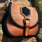 https://leathercraftersjournal.com/product/the-world-of-bags/